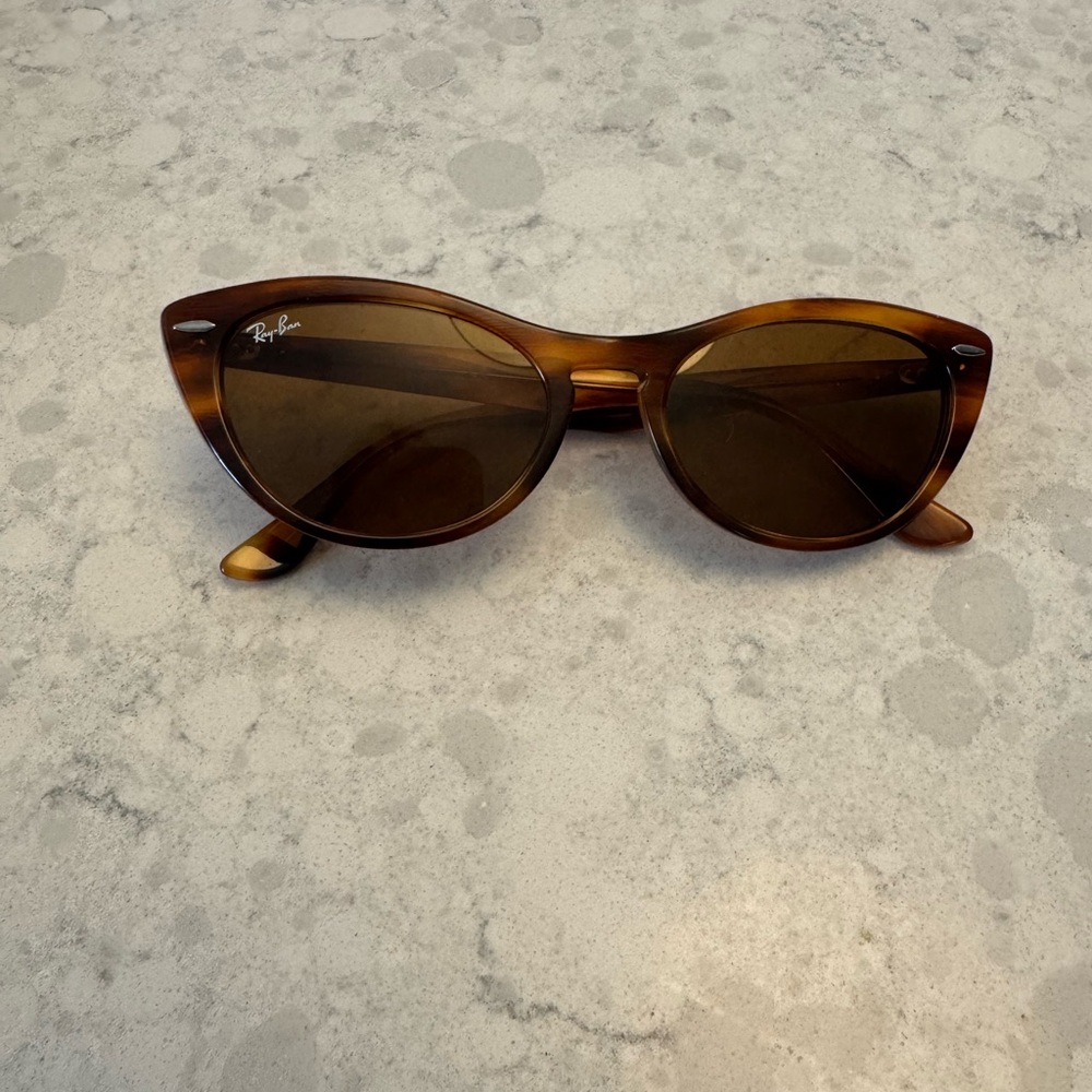 Ray-Ban Tortoise Shell Sunglasses